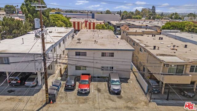 12231 Pacific Avenue, Los Angeles, CA 90066