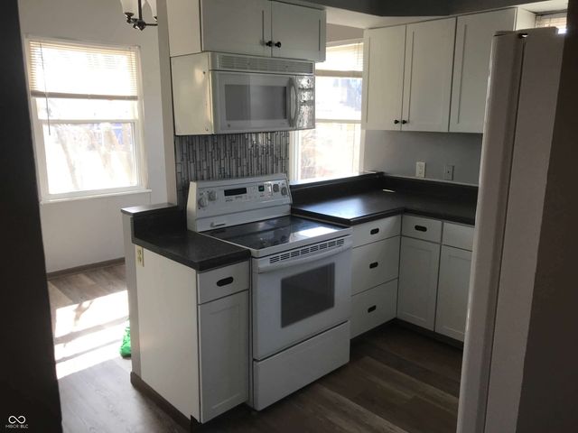 59 W Fall Creek Parkway South Drive, Indianapolis, IN 46208