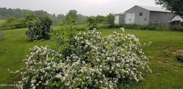 555 Fields Ln, Clarkson, KY 42726