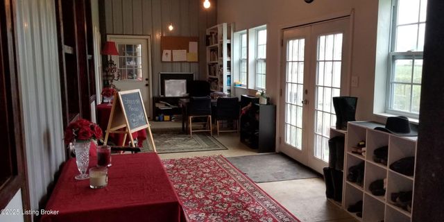 555 Fields Ln, Clarkson, KY 42726