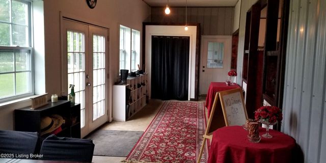 555 Fields Ln, Clarkson, KY 42726