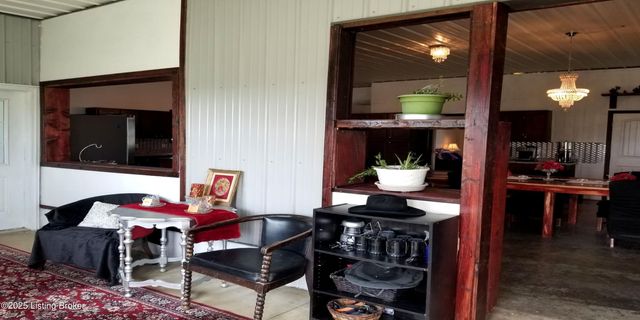 555 Fields Ln, Clarkson, KY 42726