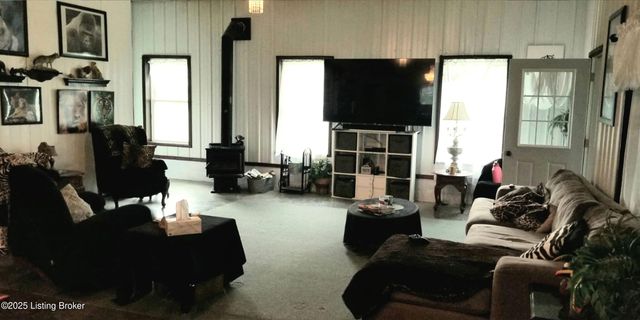 555 Fields Ln, Clarkson, KY 42726