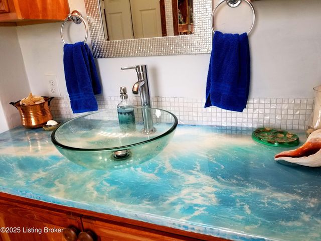 555 Fields Ln, Clarkson, KY 42726