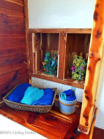 555 Fields Ln, Clarkson, KY 42726