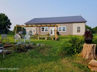 555 Fields Ln, Clarkson, KY 42726