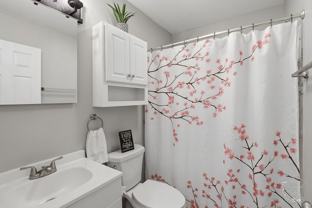 2853 Forsythia Lane, St. Anne, IL 60964