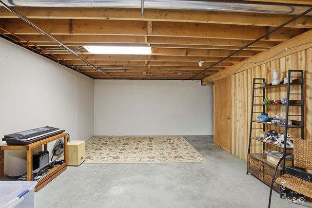 2853 Forsythia Lane, St. Anne, IL 60964