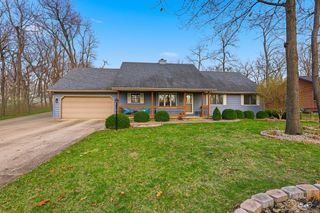 2853 Forsythia Lane, St. Anne, IL 60964