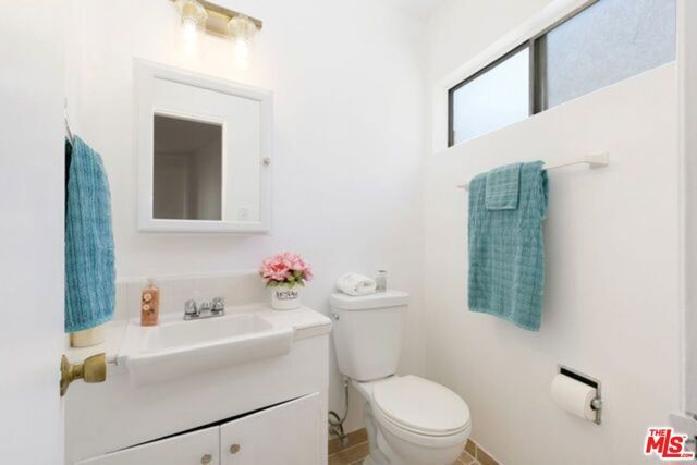 711 Grant Street, Santa Monica, CA 90405