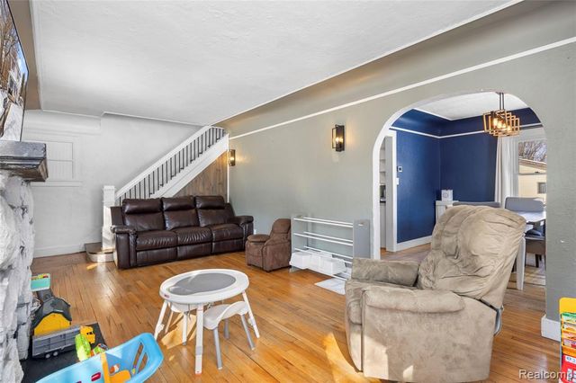 4200 Lanco Court, Waterford, MI 48329