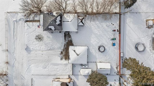 4200 Lanco Court, Waterford, MI 48329