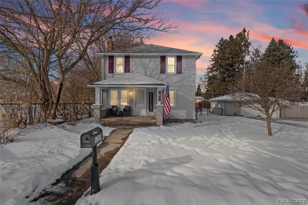 4200 Lanco Court, Waterford, MI 48329