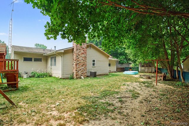 4425 Crampton Circle, Genesee Charter Township, MI 48506