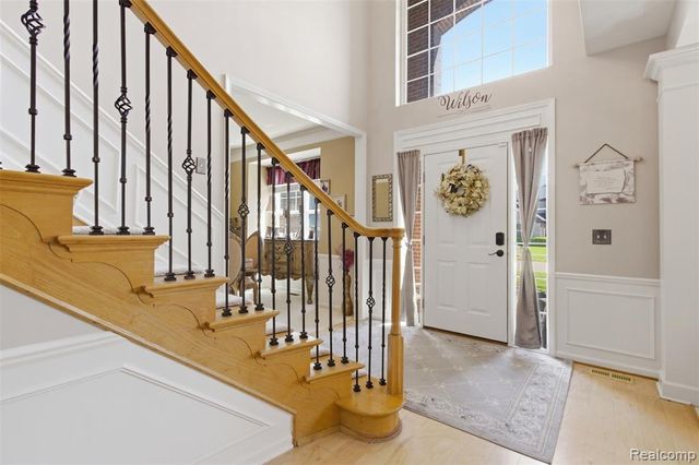 48879 Michaywe Drive, Macomb, MI 48044