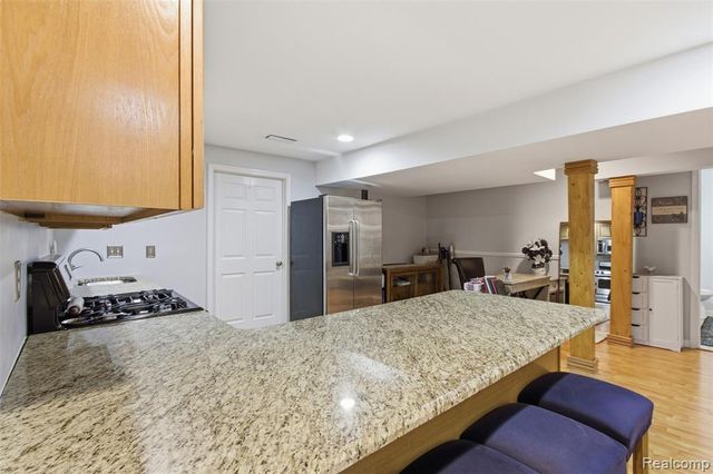 48879 Michaywe Drive, Macomb, MI 48044