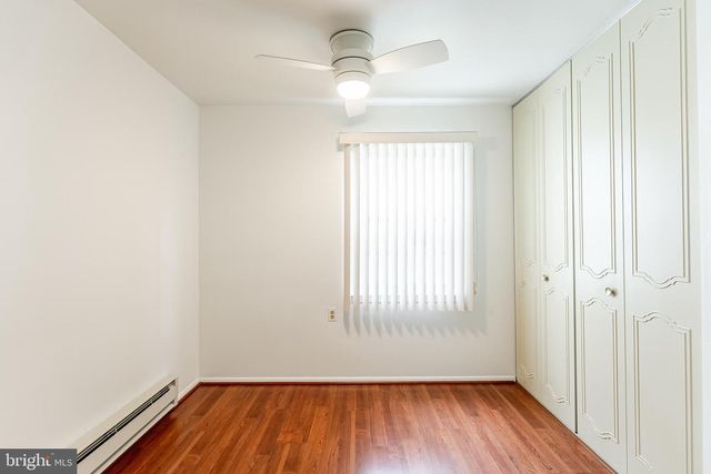 73 HUNTINGTON DR, Southampton, NJ 08088
