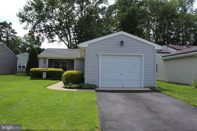 73 HUNTINGTON DR, Southampton, NJ 08088