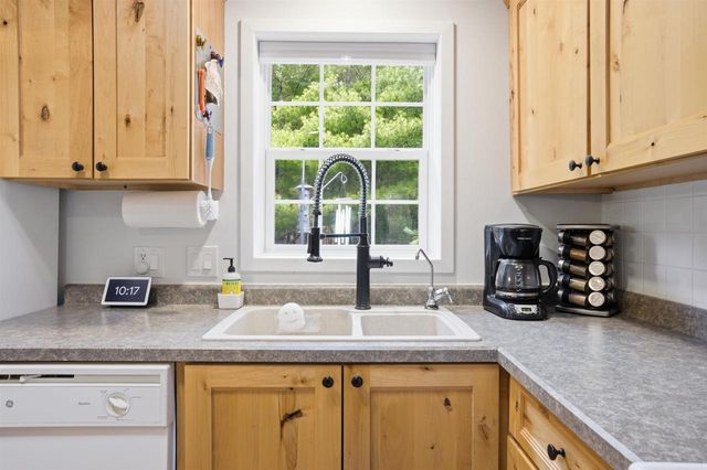 1008 Gem Avenue, Wisconsin Dells, WI 53965