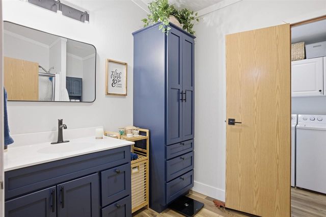 1008 Gem Avenue, Wisconsin Dells, WI 53965