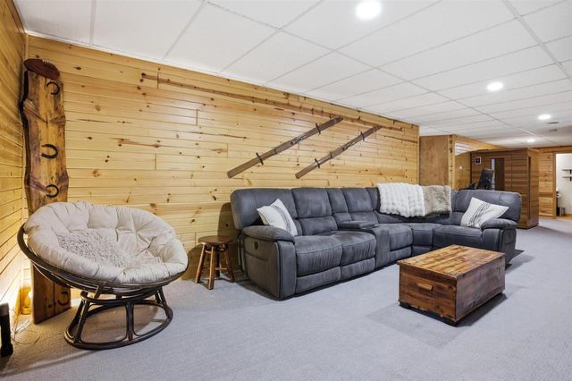 1008 Gem Avenue, Wisconsin Dells, WI 53965