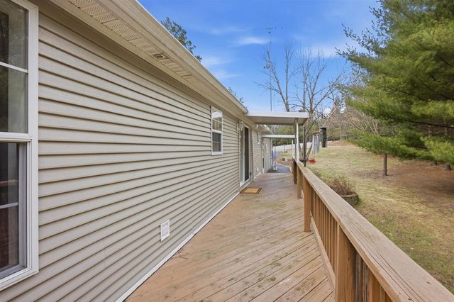 1008 Gem Avenue, Wisconsin Dells, WI 53965