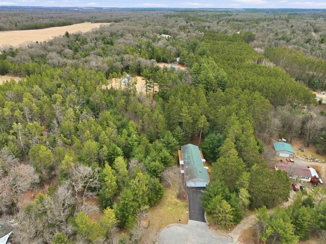 1008 Gem Avenue, Wisconsin Dells, WI 53965