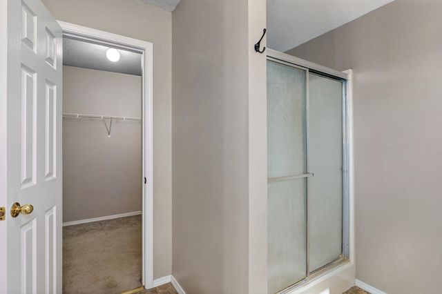 804 S Jonathan Avenue, Springfield, MO 65802