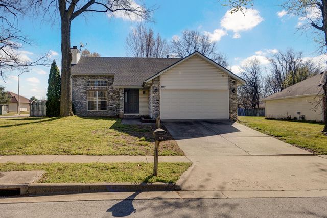 804 S Jonathan Avenue, Springfield, MO 65802