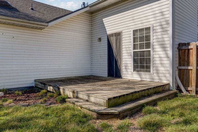 804 S Jonathan Avenue, Springfield, MO 65802