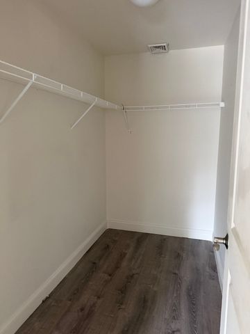 55 Everit Ave A, Framingham, MA 01701