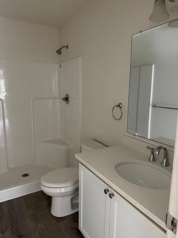 55 Everit Ave A, Framingham, MA 01701