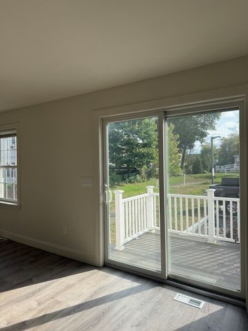 55 Everit Ave A, Framingham, MA 01701