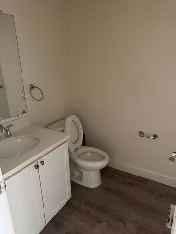 55 Everit Ave A, Framingham, MA 01701