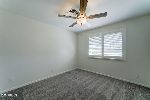 1938 E GREENWAY Drive, Tempe, AZ 85282