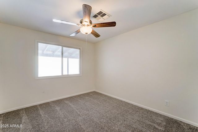 1938 E GREENWAY Drive, Tempe, AZ 85282