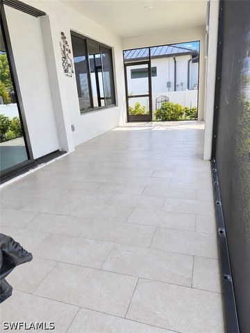 133 SW 33rd PL, Cape Coral, FL 33991