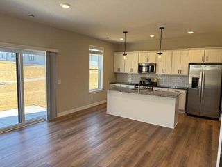 5370 Robinwood Court, Victoria, MN 55318