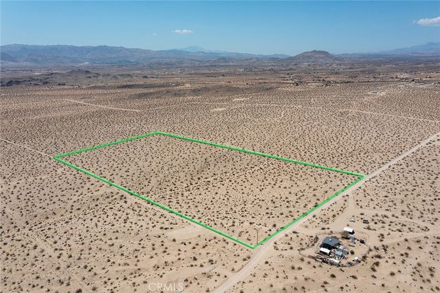6789 La Brisa Drive, Joshua Tree, CA 92252