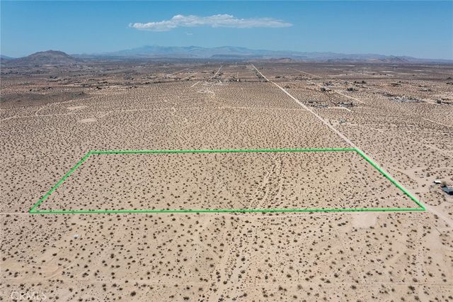 6789 La Brisa Drive, Joshua Tree, CA 92252