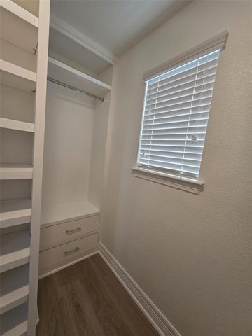 9734 Vanessa Glen Court, Houston, TX 77044