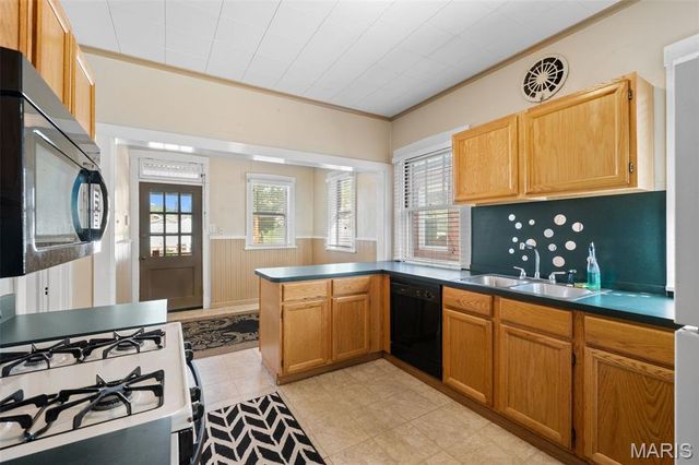 6627 Arsenal Street, St Louis, MO 63139