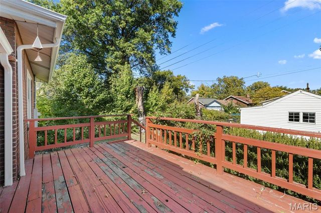 6627 Arsenal Street, St Louis, MO 63139