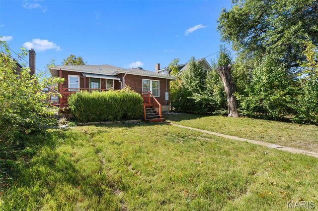 6627 Arsenal Street, St Louis, MO 63139