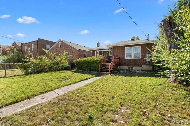 6627 Arsenal Street, St Louis, MO 63139