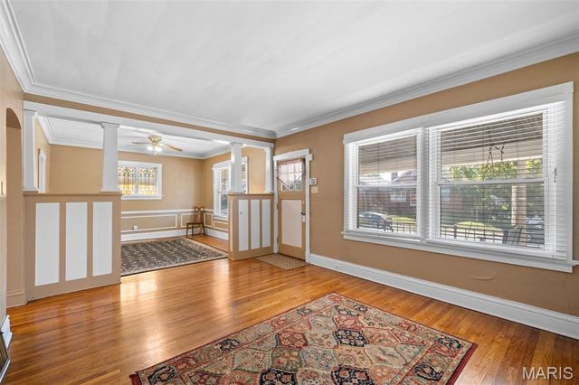 6627 Arsenal Street, St Louis, MO 63139