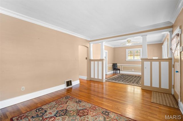 6627 Arsenal Street, St Louis, MO 63139