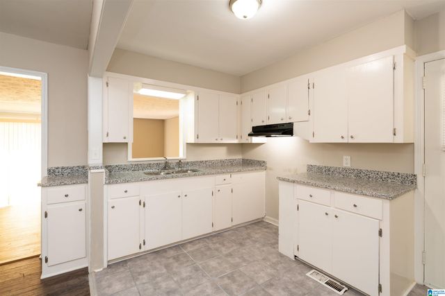 7561 OLD SYLACAUGA HIGHWAY, Childersburg, AL 35044