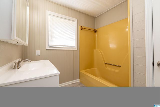 7561 OLD SYLACAUGA HIGHWAY, Childersburg, AL 35044