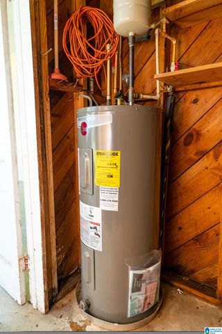 7561 OLD SYLACAUGA HIGHWAY, Childersburg, AL 35044